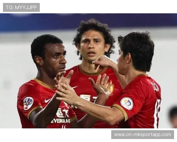 球迷质疑浙江小气,约翰逊青岛经历未被提及,王奕博离队成焦点